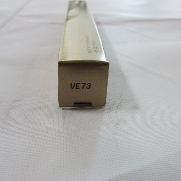 Voyeur Hourglass Eyeshadow Stick - Moon - 0.05 oz - Picture 4 of 4